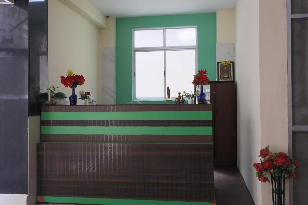Green Tree Hotel-Near Vfs Global And Ramee Mall Chennai Esterno foto